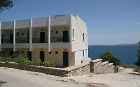 Dionysos Hotel